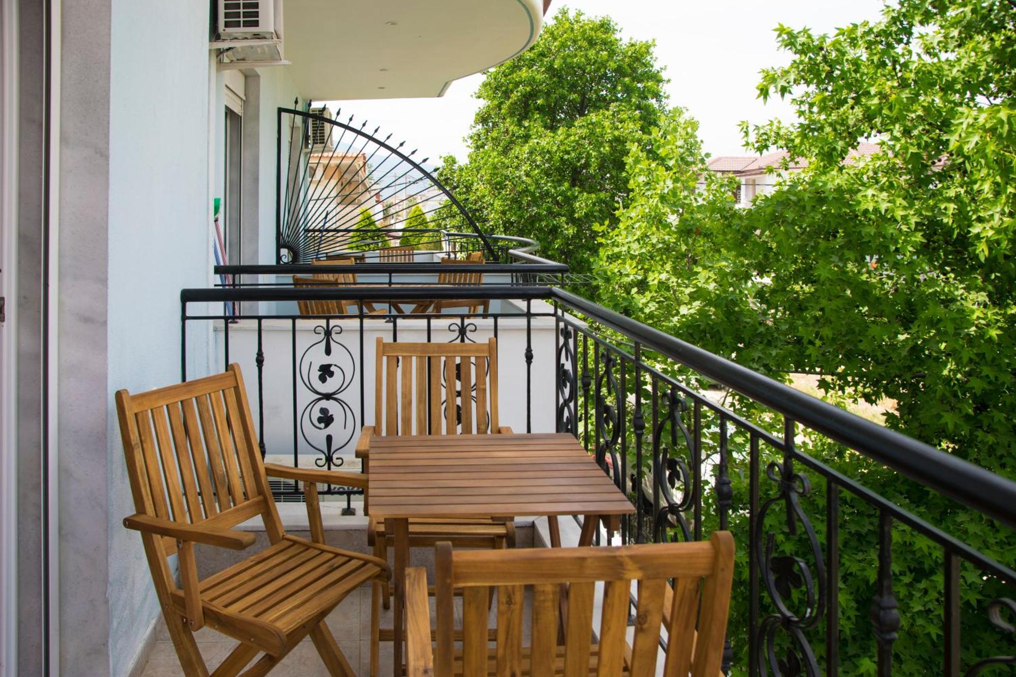 Athanasia Inn Vrasná 外观 照片
