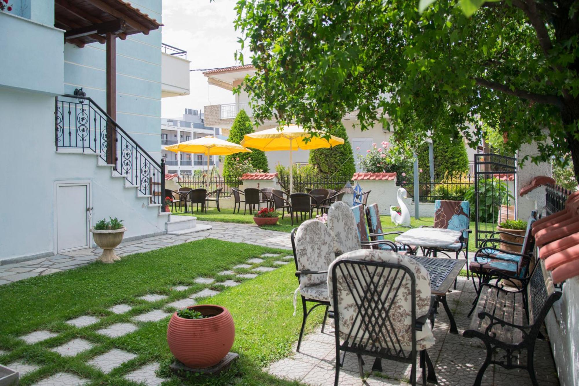 Athanasia Inn Vrasná 外观 照片