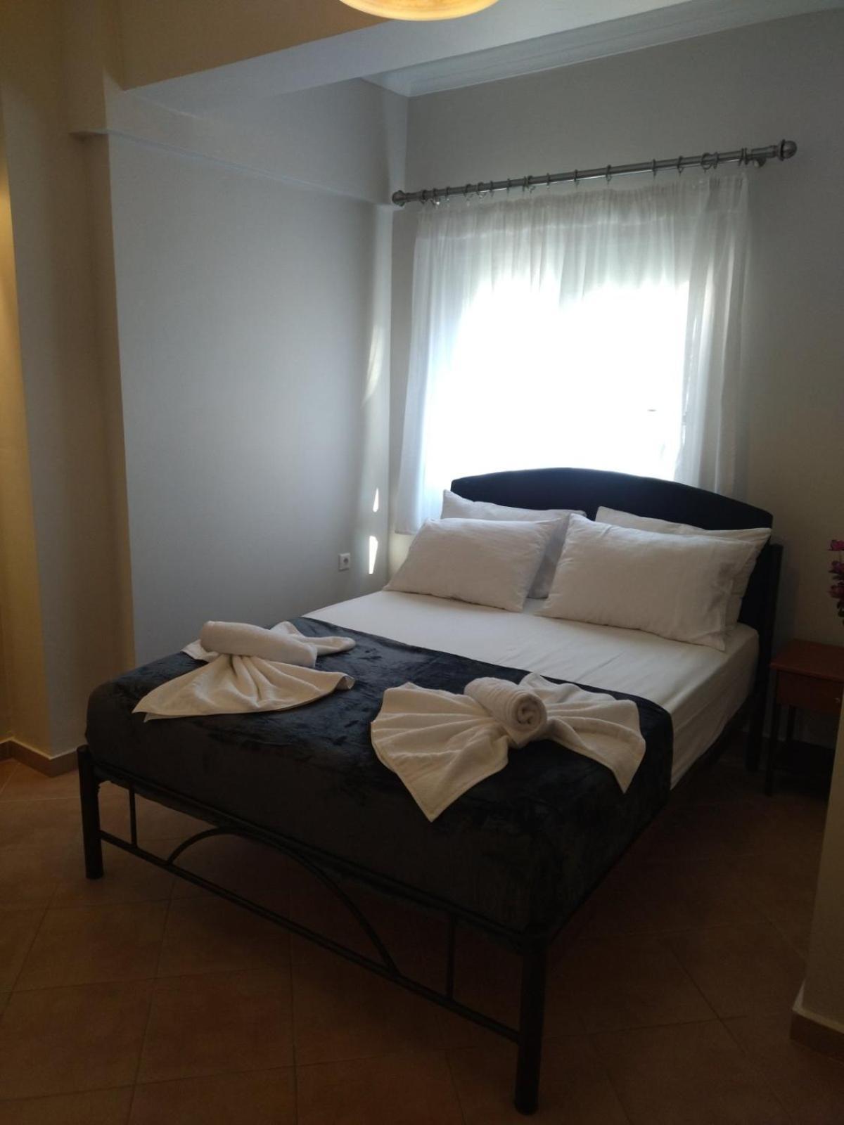 Athanasia Inn Vrasná 外观 照片
