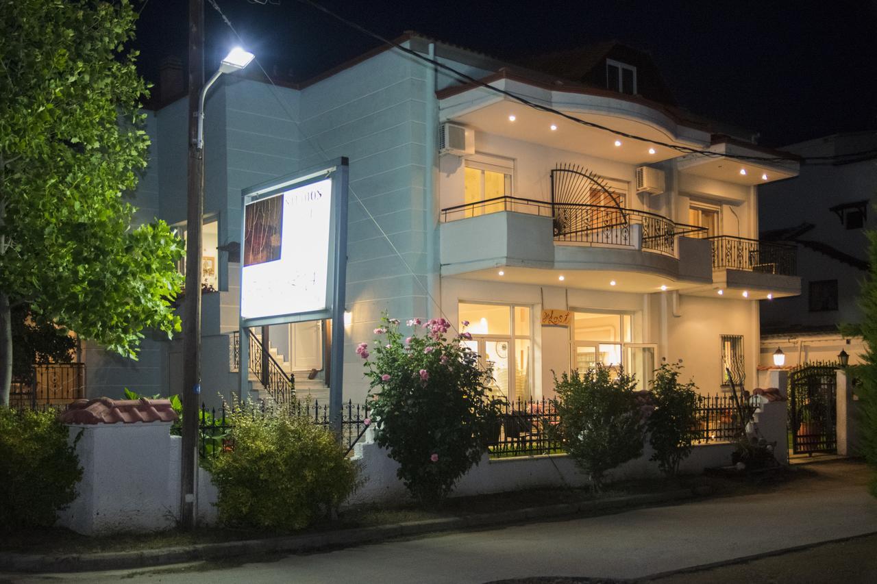 Athanasia Inn Vrasná 外观 照片